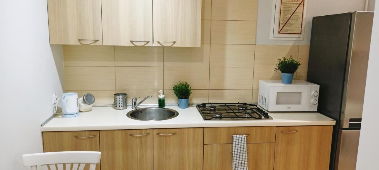 Apartament Granatowy Swietoduska 12 ルブリン エクステリア 写真